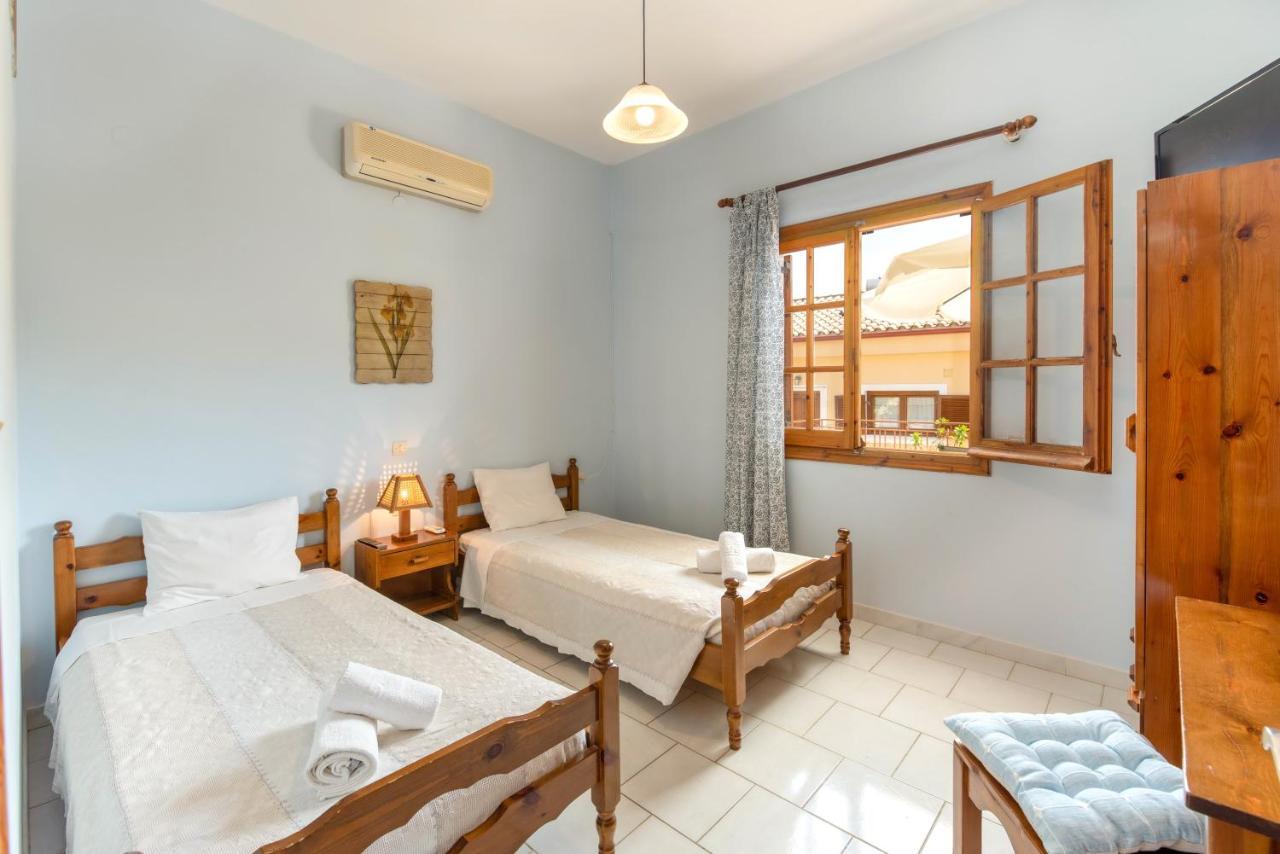 Voula Apartments 盖奥斯 外观 照片